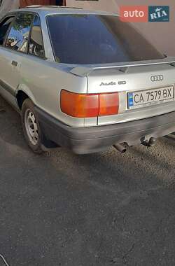 Седан Audi 80 1990 в Черкассах