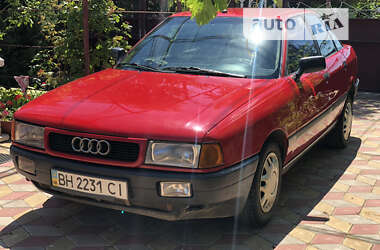Седан Audi 80 1989 в Вигоді