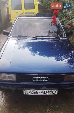 Седан Audi 80 1979 в Черновцах