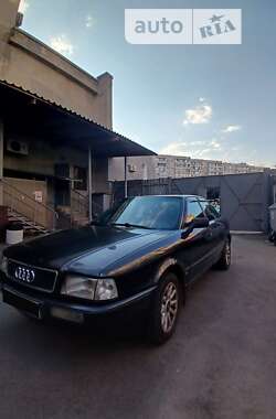 Седан Audi 80 1995 в Киеве