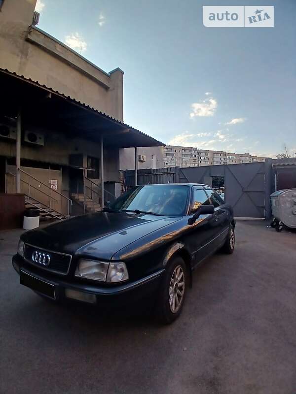 Седан Audi 80 1995 в Києві