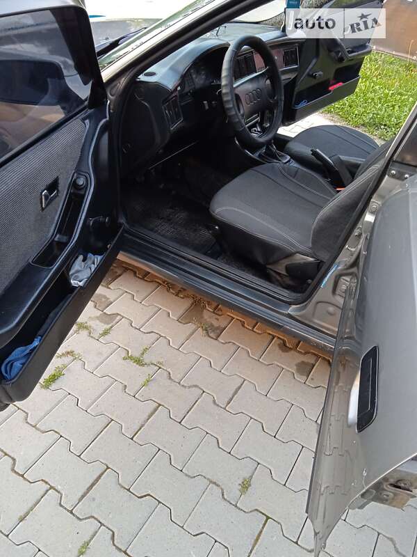 Седан Audi 80 1989 в Чорткове фото 6 Седан Audi 80 1989 в Чорткове