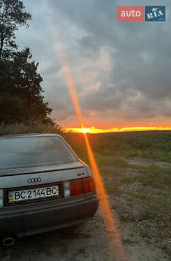 Седан Audi 80 1988 в Львові