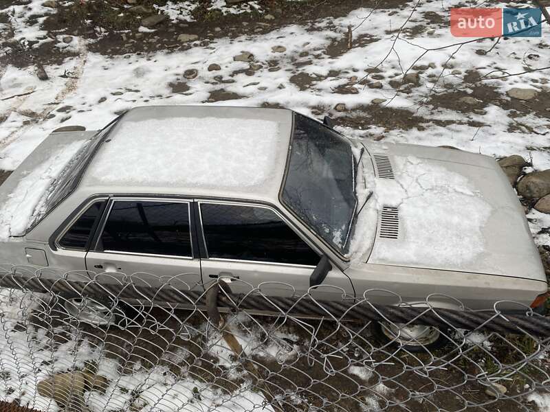 Седан Audi 80 1986 в Надвірній