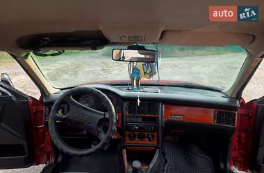 Седан Audi 80 1990 в 