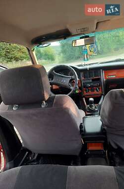 Седан Audi 80 1990 в 