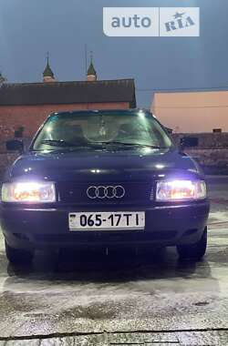 Седан Audi 80 1988 в Збаражі