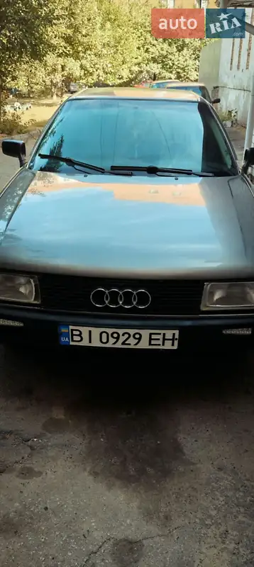Audi 80