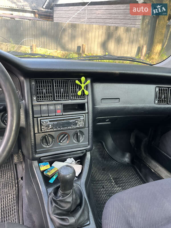 Седан Audi 80 1994 в Ивано-Франковске