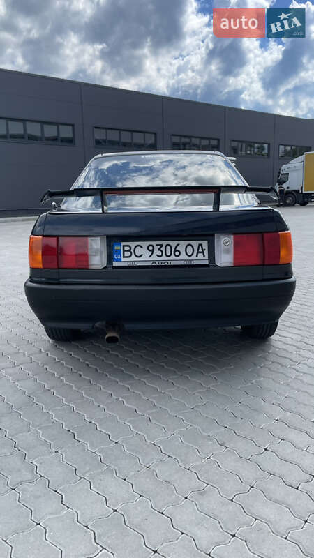 Седан Audi 80 1989 в Бориславі