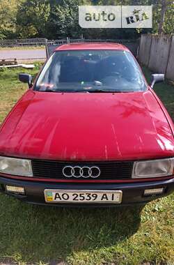 Седан Audi 80 1987 в Дубовом