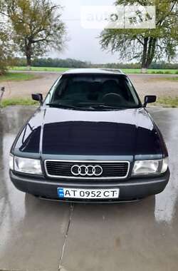 Седан Audi 80 1987 в Черновцах