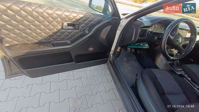 Седан Audi 80 1989 в Ужгороді