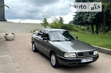 Седан Audi 80 1987 в Радомышле