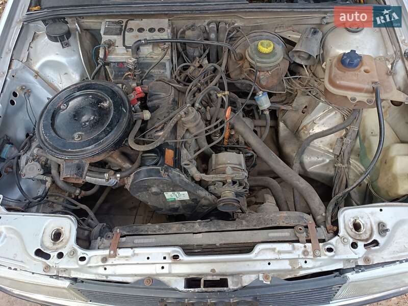 Audi 80 1991 Audi 80 1991