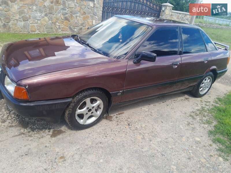 Седан Audi 80 1988 в 