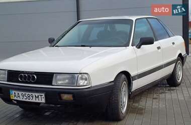 Седан Audi 80 1989 в Бершаді