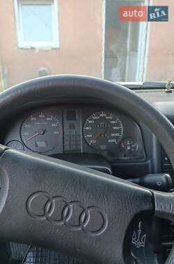 Седан Audi 80 1995 в Чорткові