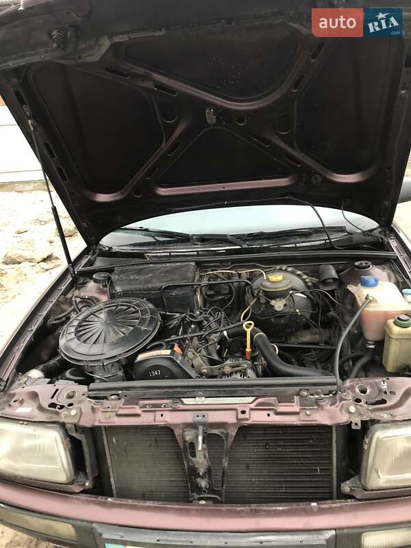 Седан Audi 80 1993 в Киеве фото 11 Седан Audi 80 1993 в Киеве