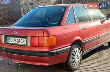 Седан Audi 80 1987 в Бершаді