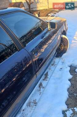 Седан Audi 80 1990 в 