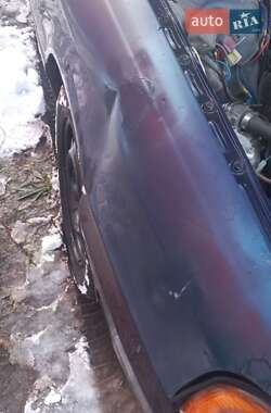 Седан Audi 80 1990 в 