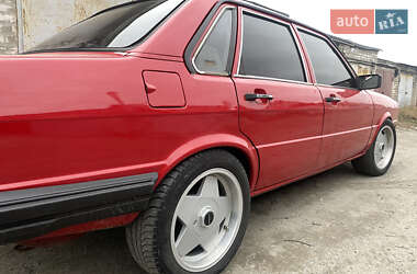 Седан Audi 80 1984 в 