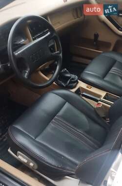 Седан Audi 80 1988 в 