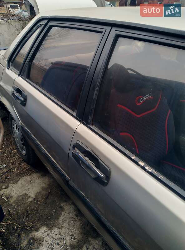 Седан Audi 80 1986 в Полтаві