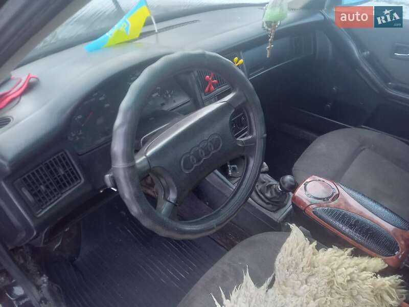 Седан Audi 80 1990 в Луцке