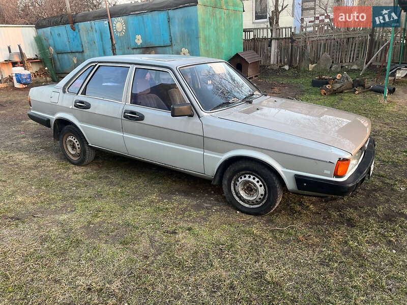 Седан Audi 80 1980 в Днепре