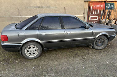 Седан Audi 80 1992 в Буске