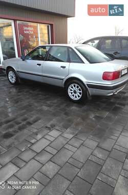 Седан Audi 80 1993 в 