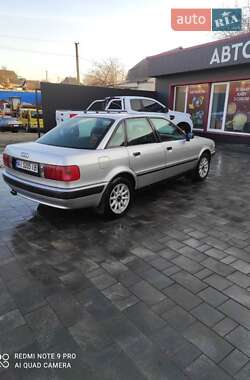Седан Audi 80 1993 в 