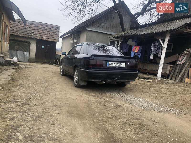 Седан Audi 80 1989 в Турьих Реметах