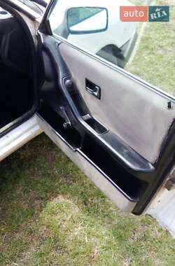 Седан Audi 80 1988 в 