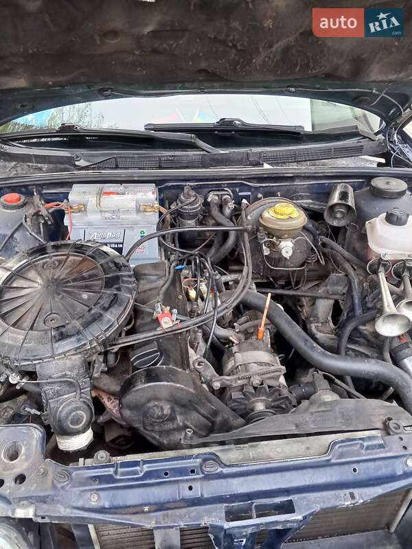 Седан Audi 80 1988 в Городку
