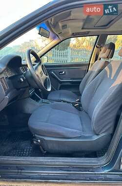 Седан Audi 80 1995 в 