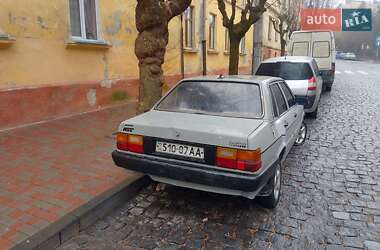 Седан Audi 80 1986 в 