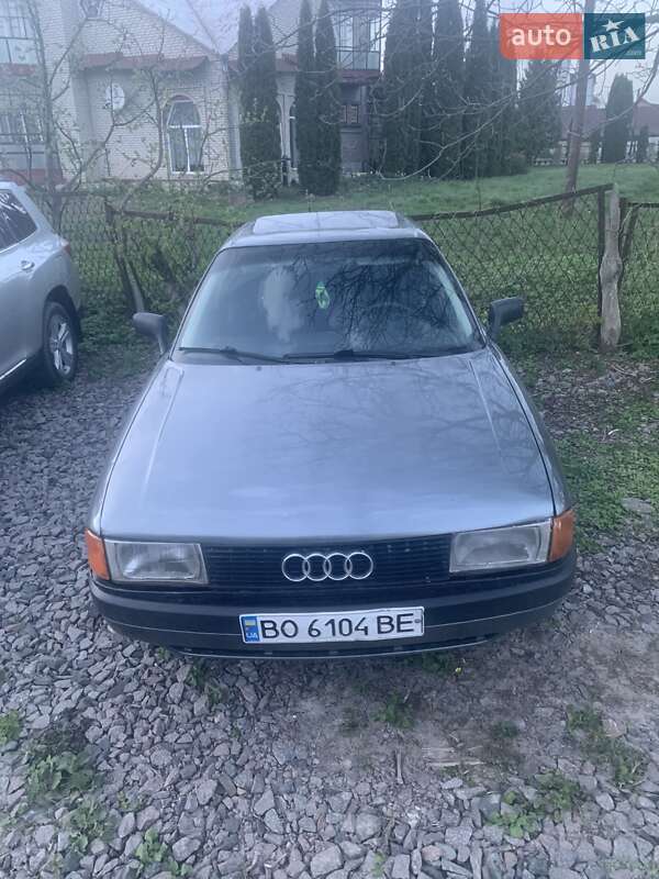 Седан Audi 80 1990 в Кременці