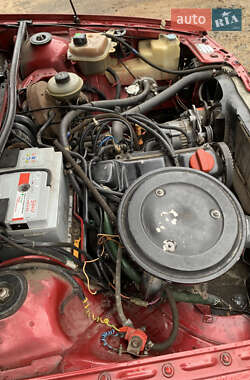 Седан Audi 80 1988 в 