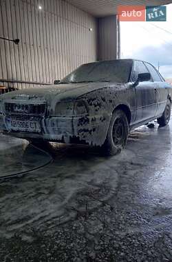Седан Audi 80 1990 в 