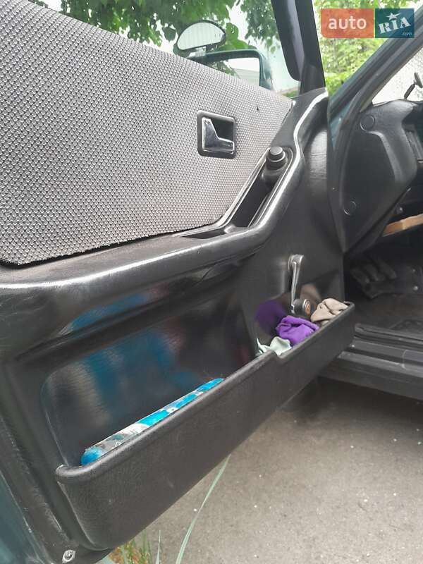 Седан Audi 80 1990 в Барановке