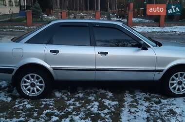 Седан Audi 80 1993 в 