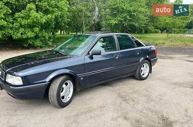 Седан Audi 80 1992 в 