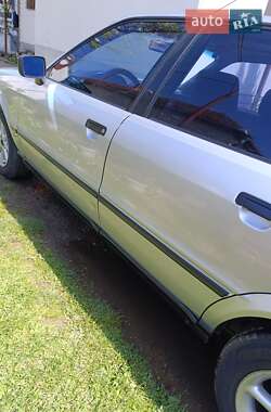 Седан Audi 80 1993 в 