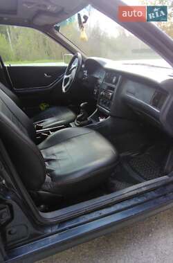 Седан Audi 80 1988 в 