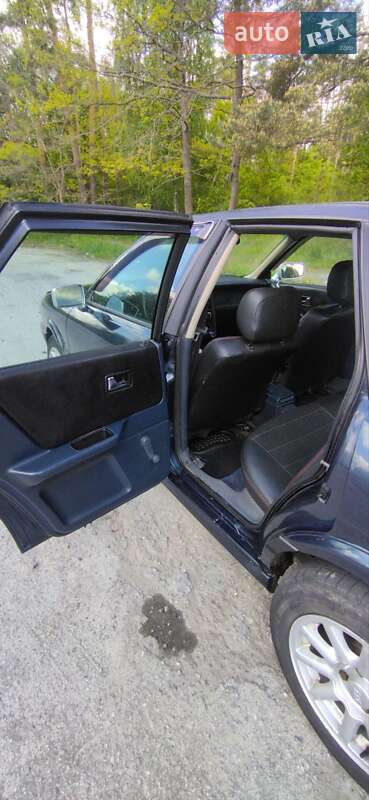 Седан Audi 80 1988 в Полонном