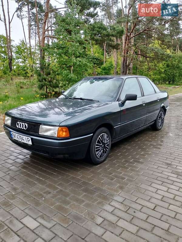 Седан Audi 80 1989 в 