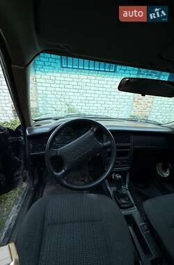 Седан Audi 80 1989 в 